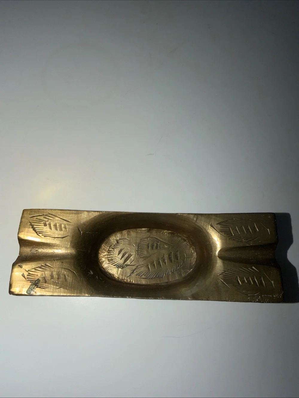 Sarnabrass Brass Tone Embossed Floral Metal Cigar Ashtray w/ 2 Rests, 4”